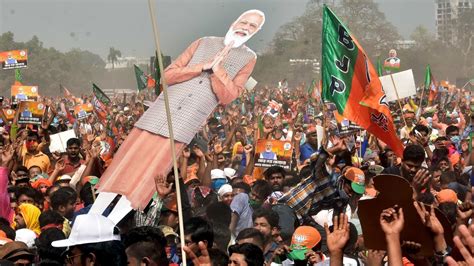 Battle For Bengal At Mega Kolkata Rally Pm Modi Sharpens Attack On