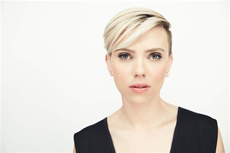 Scarlett Johansson Short Hair