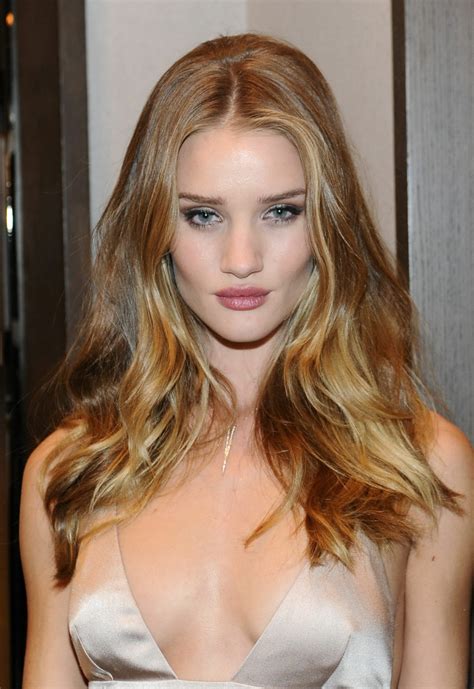 Rosie Huntington Whiteley Braless Showing Side Boob At The Burberry Body Launch Porn Pictures