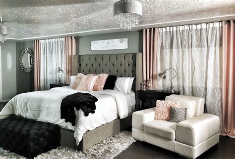 Master Bedroom Dramatic Wing Back Bed Champagne Rose