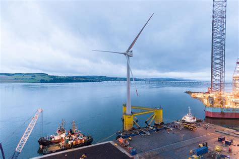 Worlds Largest Floating Offshore Wind Farm Begins Operation Solar