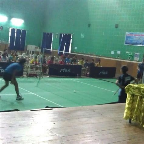 With three wooden courts located in a hotel, this one is ideal to squeeze in a bit of work out before you continue your island exploration. Badminton Court- Parade Ground - Dehradun, Uttarakhand