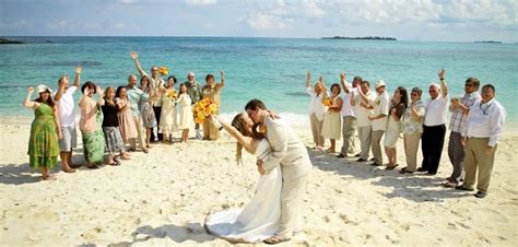 bahamas wedding planners and paradise island destination weddings bahamas wedding bahamas beach