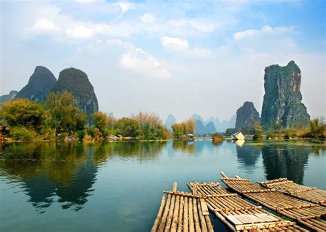The communist state people's republic of china (prc), comprising a large part of eastern asia, and the dissident republic of china (roc), more commonly known as taiwan. Cathay Pacific Reservations Office in Guilin, China ...