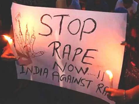 बदनामीची भीती दाखवून तरुणीवर अत्याचार Marathi News Atrocities On Young Women For Fear Of