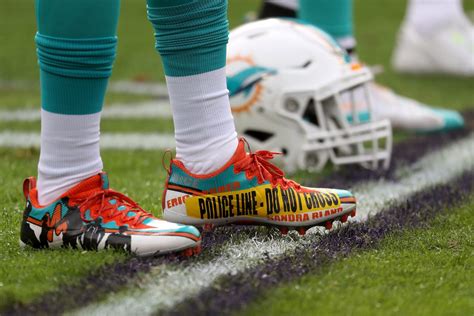 The Nfl Reversed A Controversial Stance And Is Letting Hundreds Of Players Wear Colorful Cleats