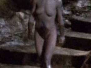 Amanda donahoe nude