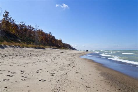 7 Best Beaches In Indiana