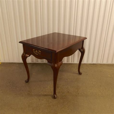 Vintage Bassett End Table Queen Anne Style Cherry Wood Finish