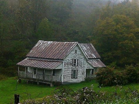 Old Appalachian Mountain Homestead Old Abandoned Houses Old Farm