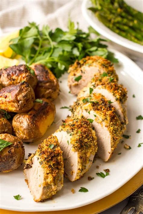 Remove the pan from the oven and let it rest 10 minutes before serving. Herb roasted pork tenderloin with potatoes - Family Food ...