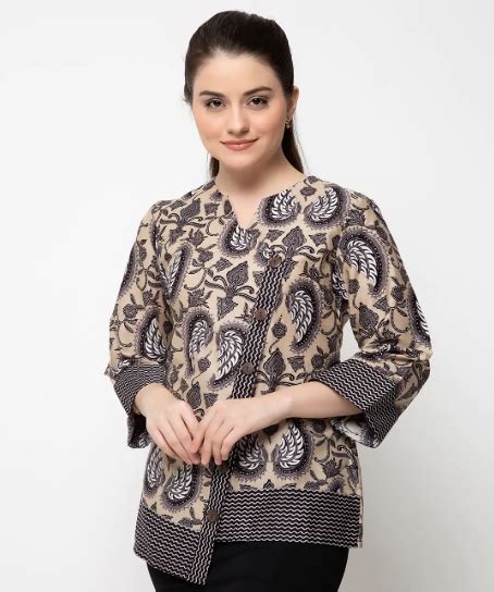 Model Baju Batik Kerja Wanita Terbaru