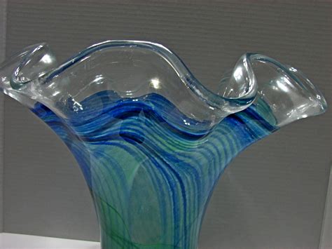 Vintage Italian Lavorazione Murano Italy Hand Blown Glass Vase Vases
