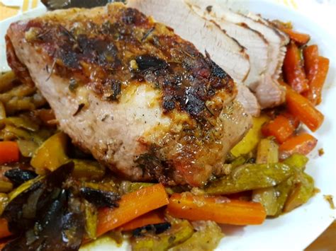 Cotoletta di maiale in padella. Arista di maiale cotta in padella