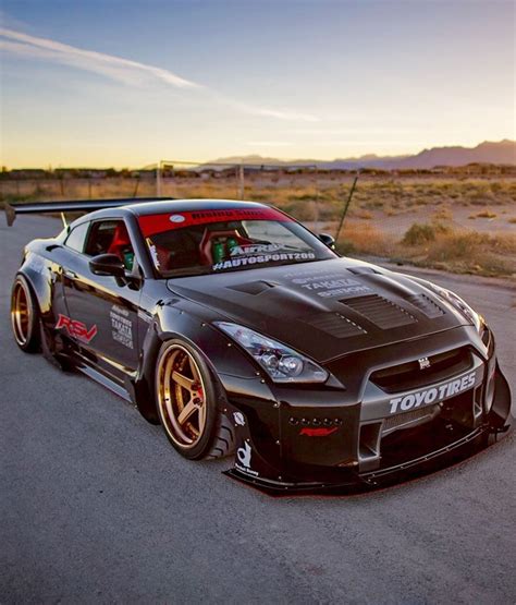 This nissan gtr by rocket bunny is truly in a league of its own. 225 best images about Rocky Auto & Rocket Bunny on ...