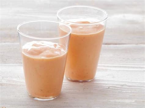 Get Coconut Water Smoothie With Mango Banana And Strawberries Recipe