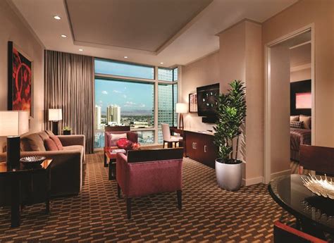 A billiard room, exercise room, guest powder room and butler's pantry complete. Aria Resort and Casino 20-go Las Vegas. Tell me who, what ...