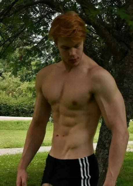 SHIRTLESS MALE BEEFCAKE Muscular Red Ginger Haired Hunk CK Brief PHOTO X B PicClick UK