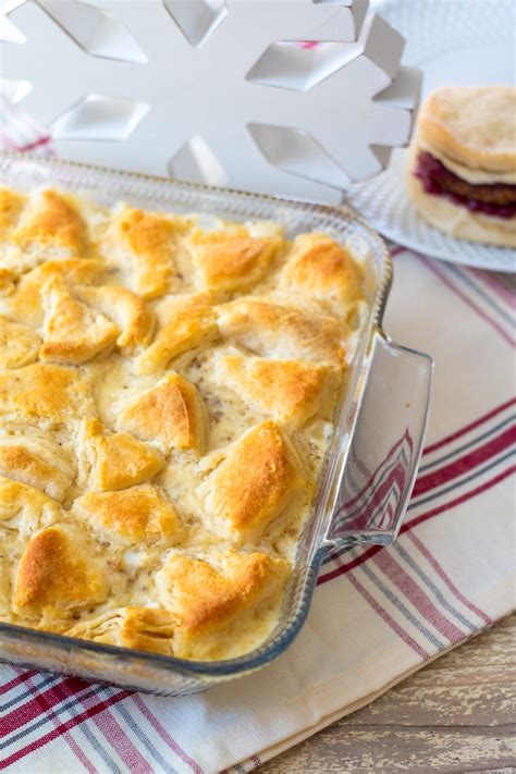 Sausage And Gravy Biscuit Casserole So Easy And Comforting Recipe