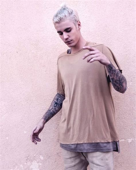 Best Justin Bieber Platinum Blonde Hairstyles