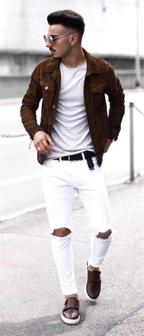 11 White Jeans Outfits To Master Smart Casual Look