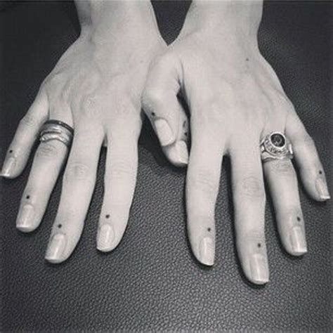 29 Dots Tattoo Designs For Fingers
