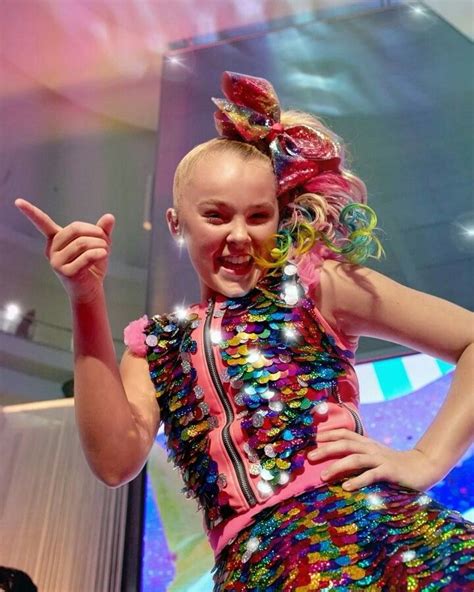 Jojo Siwa Performs On Stage At The Nickelodeon Dance Moms Womens Style