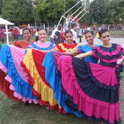 Ballet Folklorico Guerreros De Honduras La Lima