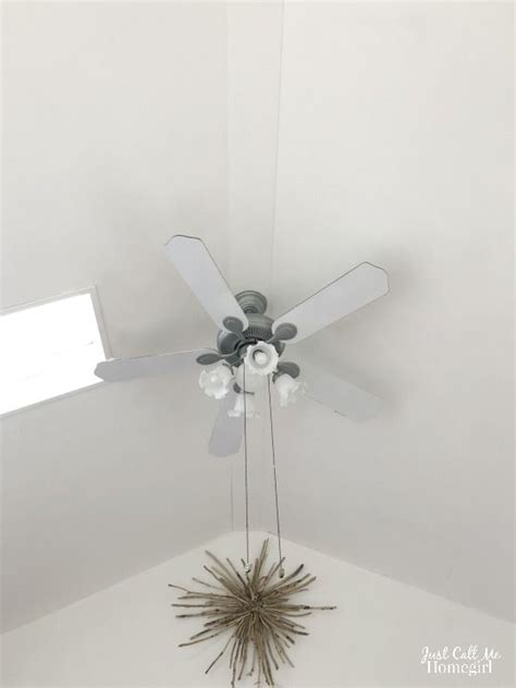 Lydia bryce (@lydiabryce) on march 13, 2015 at 11:33 pm said: Update a ceiling fan using spray paint! | Ceiling fan ...