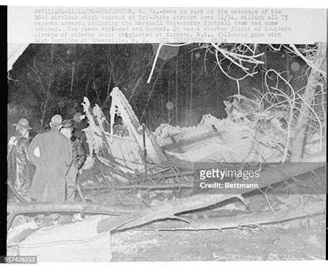 Marshall Plane Crash Photos And Premium High Res Pictures Getty Images