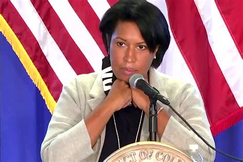 Dc Mayor Asks People To Think Twice About Attending White House Event