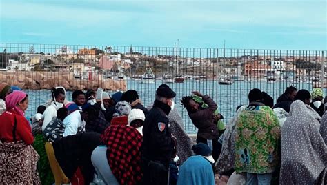 Decreto Cutro Stop Alla Protezione Speciale Dei Migranti La Repubblica