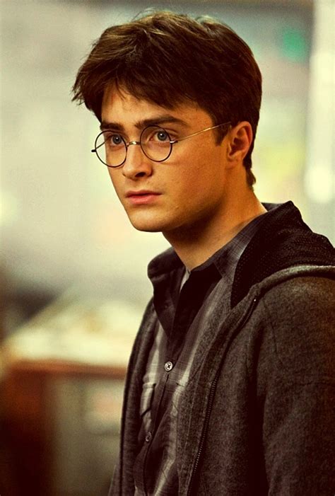 What was daniel radcliffe's age in each harry potter movie when they came out? Pin on ~Harry Potter~