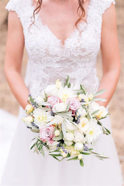 Invia tramite email postalo sul blog condividi su twitter condividi su facebook condividi su pinterest. Tajer Cerimonia 25 Anno Matrimonio - 25 april at 06:03 ·. - list perlengkapan menyambut anak pertama