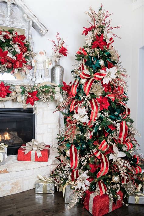 Christmas Tree Ideas And Decor Trends For 2022 Decorators Warehouse