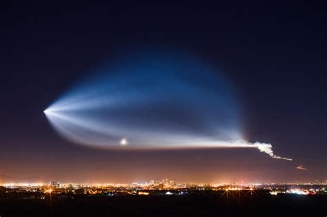 Find images of launch pad. ギャラリー：輝くロケット雲から渦巻く木星の嵐まで、2018年に撮影された宇宙写真21点 | ナショナル ...