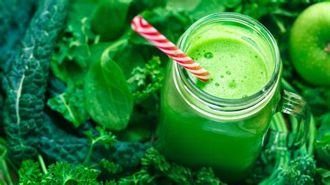 These 10 Juices Can Give Your Immune System A Boost For Flu Season
