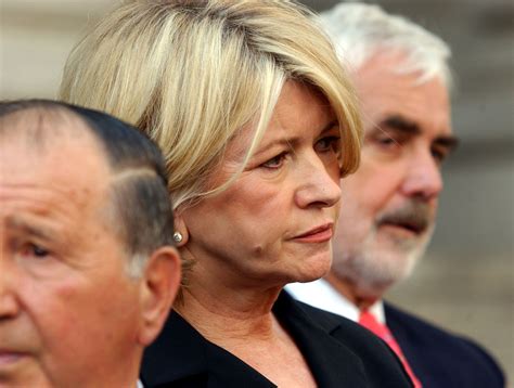 O caso da ImClone Insider Trading: O que Martha realmente fez?