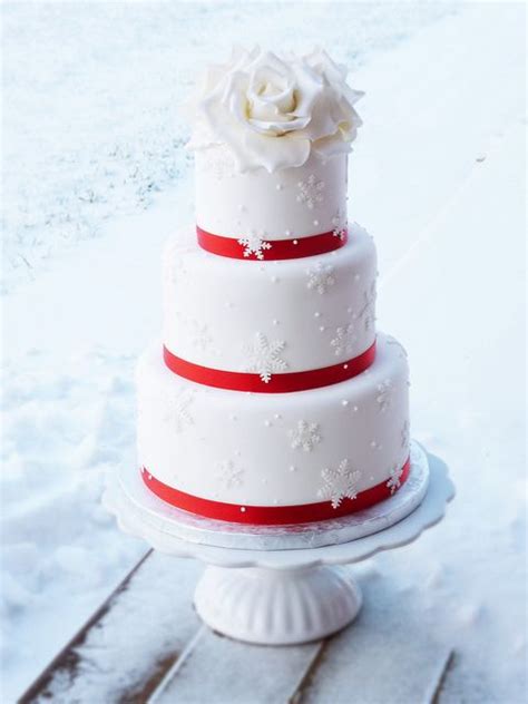 Winter Themed Wedding Cake Winter Wedding Cake Christmas Wedding