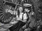 Crítica de la película “El mayor y la menor” (1942): El debut como ...