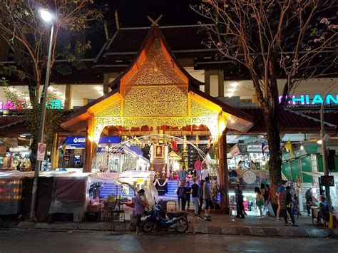 Night Bazaar Chiang Mai All You Need To Know Before You Go
