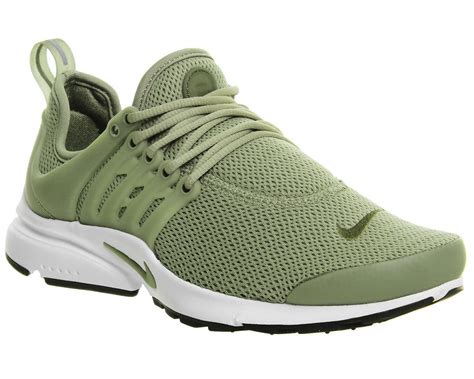 Nike Rubber Air Presto Womens Trainers In Green Lyst