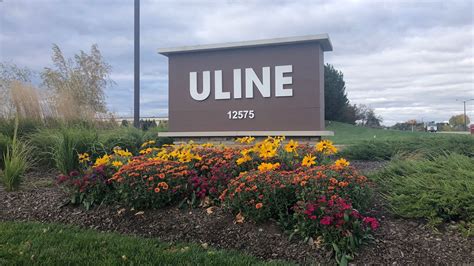 Uline Looks To Fill Warehouse Corporate Office Positions