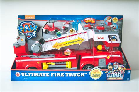 Paw Patrol Ultimate Fire Rescue Play Set Br