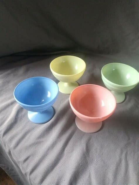 Vintage Hazel Atlas Moderntone Platonite Footed Cup Pastel Set Mid