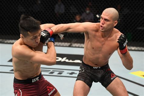 He is a former ufc light heavyweight champion. UFC Fight Island: Ortega gives Korean Zombie a T-City beatdown - CGTN