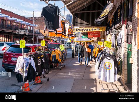 Strip District Pittsburgh Hi Res Stock Photography And Images Alamy
