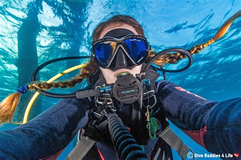 Dealing With Long Hair When Diving Dive Buddies 4 Life