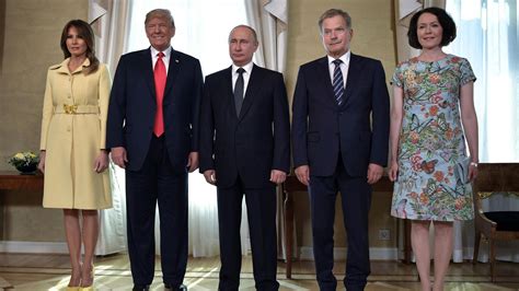 Eins der wenigen, auf denen putins frau ljudmila und tochter maria zu sehen sind. Wladimir Putin: Wo ist eigentlich seine First Lady? | STERN.de