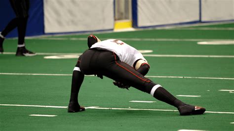 Benefits Of A Dynamic Warm Up Routine In Football Coachup Nation